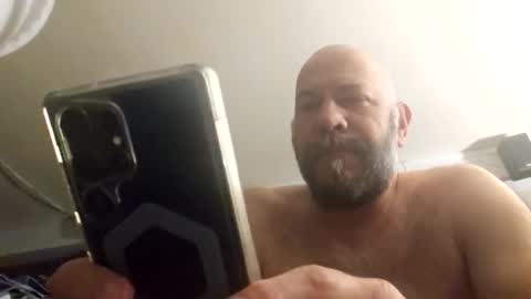 Snapshot of estova2002 chatting on November 5, 9:42 am estova2002 online show from November 5, 9:42 am