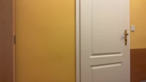 Tom online show from January 10, 12:23 am