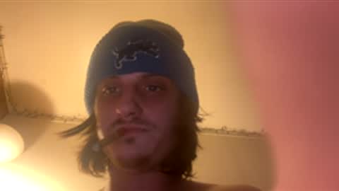 Snapshot of etgc82 chatting on March 3, 10:37 pm etgc82 online show from March 3, 10:37 pm