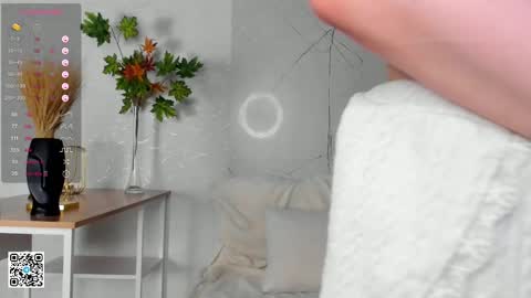 Dana today my first day online show from March 8, 7:53 pm