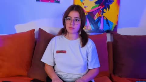 Snapshot of ethan_and_anne chatting on December 16, 3:30 am Ethan and Anne online show from December 16, 3:30 am