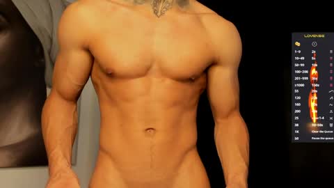 Snapshot of ethan_devis7 chatting on April 23, 8:22 pm Ethan - Independent model online show from April 23, 8:22 pm