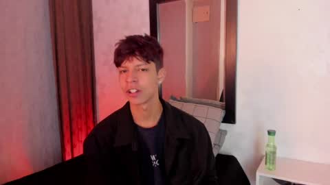 Snapshot of ethan_qop chatting on August 3, 11:26 am Ethan online show from August 3, 11:26 am
