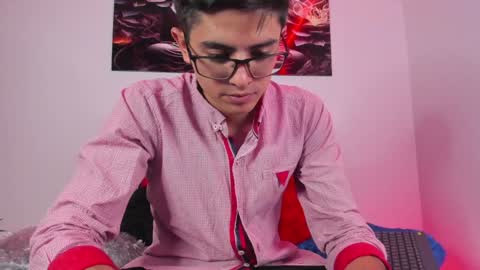 Snapshot of ethan_sai01 chatting on February 7, 9:58 pm ETHAN SAI online show from February 7, 9:58 pm