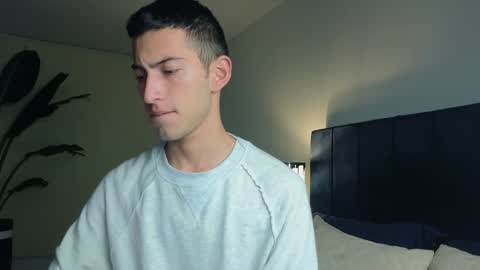 Snapshot of ethan_skiny_ chatting on December 24, 1:59 am Joan online show from December 24, 1:59 am