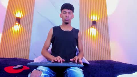 ethan_thouse online show from October 9, 3:59 am