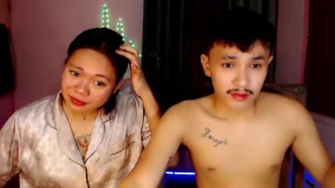 Snapshot of ethan_uwuxx chatting on December 6, 6:39 pm DAVE online show from December 6, 6:39 pm