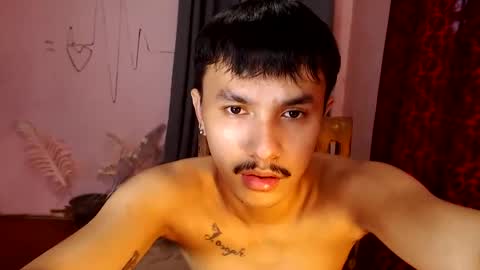 Snapshot of ethan_uwuxx chatting on December 31, 3:45 am DAVE online show from December 31, 3:45 am