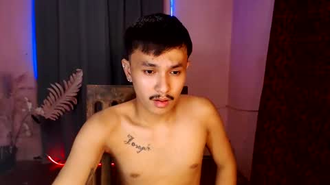 Snapshot of ethan_uwuxx chatting on January 3, 10:20 am DAVE online show from January 3, 10:20 am