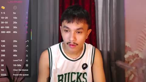 Snapshot of ethan_uwuxx chatting on March 5, 12:59 am DAVE online show from March 5, 12:59 am