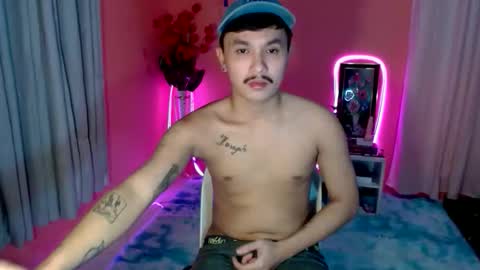 Snapshot of ethan_uwuxx chatting on October 2, 8:27 pm DAVE online show from October 2, 8:27 pm