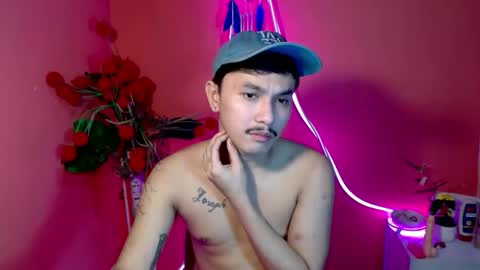 Snapshot of ethan_uwuxx chatting on October 21, 4:57 am DAVE online show from October 21, 4:57 am