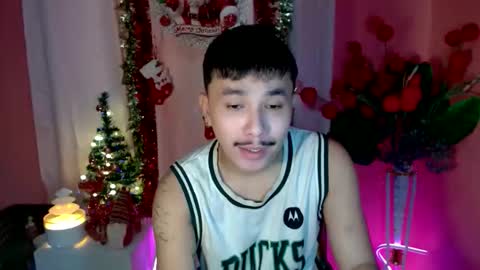 Snapshot of ethan_uwuxx chatting on November 1, 6:15 am DAVE online show from November 1, 6:15 am