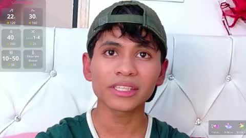 Snapshot of ethan_westt chatting on February 18, 9:00 pm Ethan online show from February 18, 9:00 pm