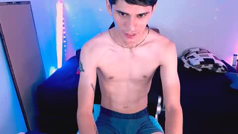 Snapshot of ethancoleeman chatting on September 14, 2:27 pm EthanColeeman online show from September 14, 2:27 pm