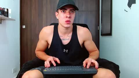 ethangreey1 online show from March 11, 3:23 pm