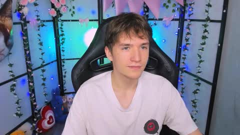 Snapshot of ethansinful chatting on September 13, 6:02 am Ethan online show from September 13, 6:02 am