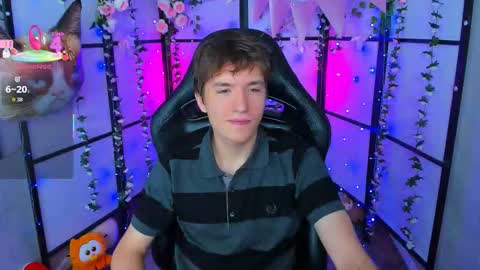 Snapshot of ethansinful chatting on September 20, 6:03 am Ethan online show from September 20, 6:03 am