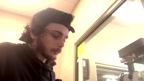 ethb0211 online show from March 3, 3:29 pm