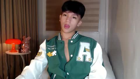 Rey online show from March 4, 2:45 pm