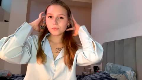 Snapshot of eugenierickel chatting on June 7, 1:15 pm Alice online show from June 7, 1:15 pm