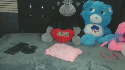 eva_06 online show from April 8, 10:43 pm