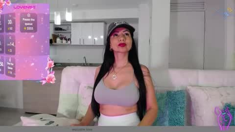 Snapshot of eva_45love chatting on February 11, 4:45 pm Eva online show from February 11, 4:45 pm