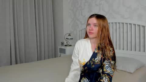 Snapshot of eva__lewis chatting on June 2, 2:24 am Eva GTM2 Mon Tue Thu Sat Sun 0400 am-1030am online show from June 2, 2:24 am