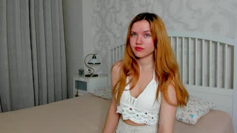 Snapshot of eva__lewis chatting on June 3, 3:42 am Eva GTM2 Mon Tue Thu Sat Sun 0400 am-1030am online show from June 3, 3:42 am