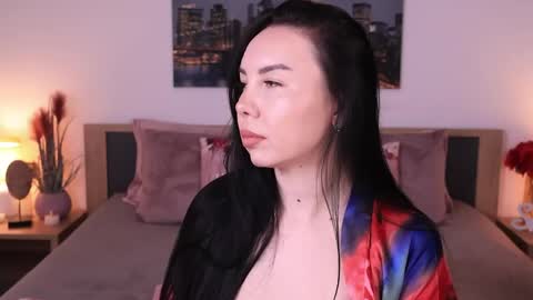 Snapshot of eva__si chatting on April 27, 7:50 am Eva online show from April 27, 7:50 am