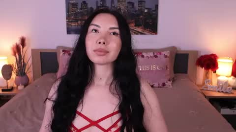 Snapshot of eva__si chatting on June 26, 8:08 am Eva online show from June 26, 8:08 am