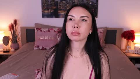 Snapshot of eva__si chatting on June 27, 12:55 pm Eva online show from June 27, 12:55 pm