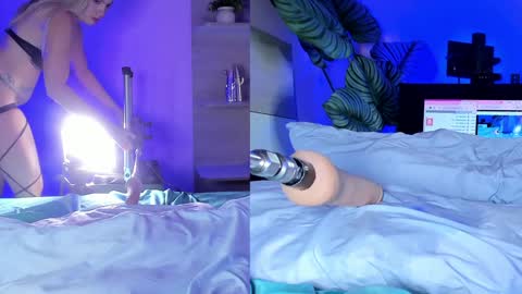 Snapshot of eva_blondee chatting on December 23, 4:39 pm Eva online show from December 23, 4:39 pm