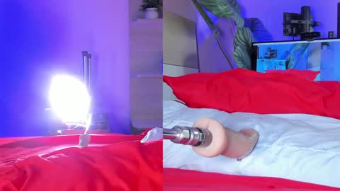 Snapshot of eva_blondee chatting on December 31, 12:46 pm Eva online show from December 31, 12:46 pm