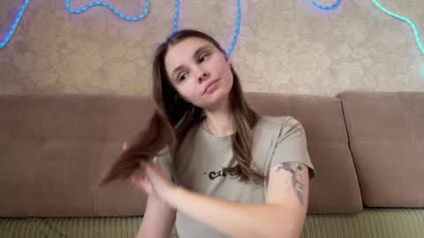 Eva Calvin online show from December 5, 4:43 am