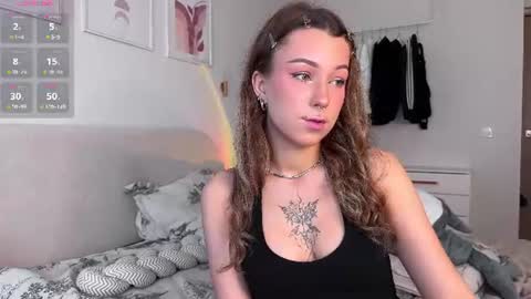 Snapshot of eva_collins_x chatting on June 11, 2:53 am Eva online show from June 11, 2:53 am