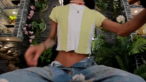 Snapshot of eva_coluccy chatting on January 14, 8:15 pm EVA COLUCCY online show from January 14, 8:15 pm