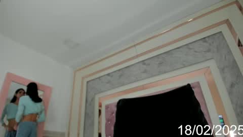 Snapshot of eva_coluccy chatting on February 18, 9:20 pm EVA COLUCCY online show from February 18, 9:20 pm