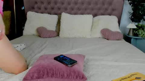 Eva online show from February 2, 3:11 pm