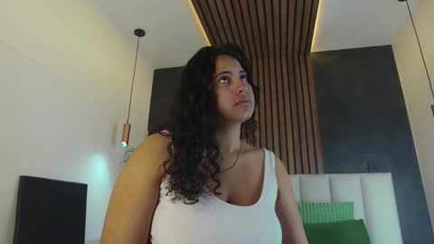 Snapshot of eva_daemon chatting on May 10, 12:10 pm EVA DAEMON online show from May 10, 12:10 pm