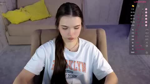 Eva online show from November 9, 2:48 pm