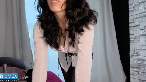 Snapshot of eva_delight_ chatting on April 18, 12:09 pm eva delight online show from April 18, 12:09 pm