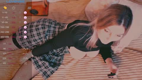 Snapshot of eva_gloss chatting on January 27, 3:07 pm Eva online show from January 27, 3:07 pm