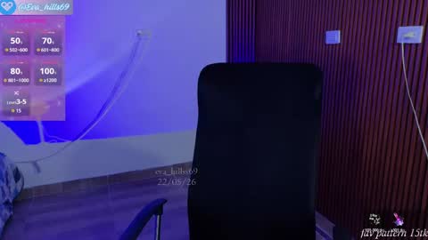 Snapshot of eva_hillss69 chatting on May 22, 6:57 pm Eva online show from May 22, 6:57 pm