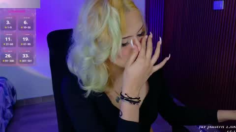 Snapshot of eva_hillss69 chatting on May 27, 12:35 pm Eva online show from May 27, 12:35 pm