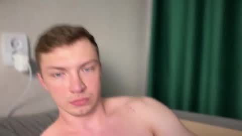 Eva and Iron online show from February 1, 7:34 pm