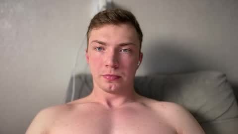 Eva and Iron online show from February 4, 8:25 pm