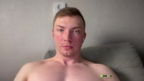 Eva and Iron online show from March 9, 10:14 pm