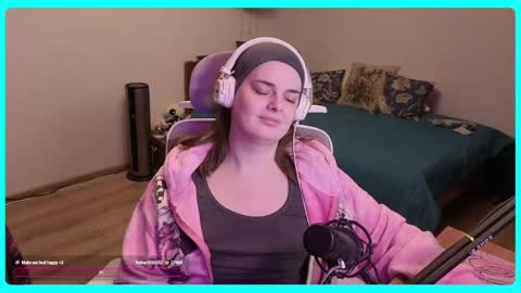 Snapshot of eva_katt chatting on May 9, 12:54 pm Gamer Katt online show from May 9, 12:54 pm
