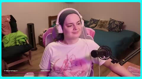 Snapshot of eva_katt chatting on May 19, 12:55 pm Gamer Katt online show from May 19, 12:55 pm